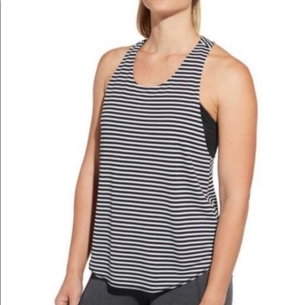 CALIA by Carrie Underwood Top